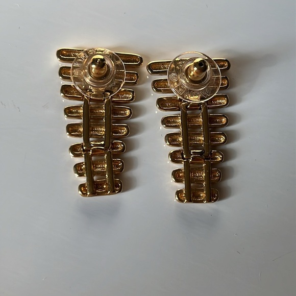 Vintage Monet Articulated Gold Tone Pierced Statement Earrings 80s 90s - Picture 4 of 10